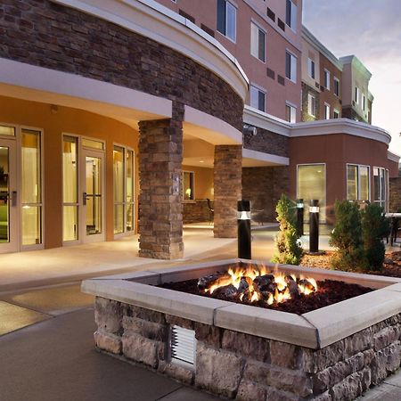 Courtyard Des Moines Ankeny Hotel Exterior foto